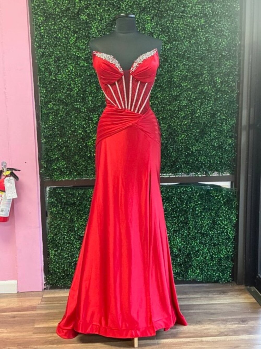 LaDivine, Red, Size 14